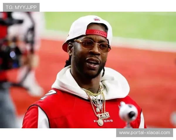 德比战中场秀亮相，本土歌手献唱点燃现场